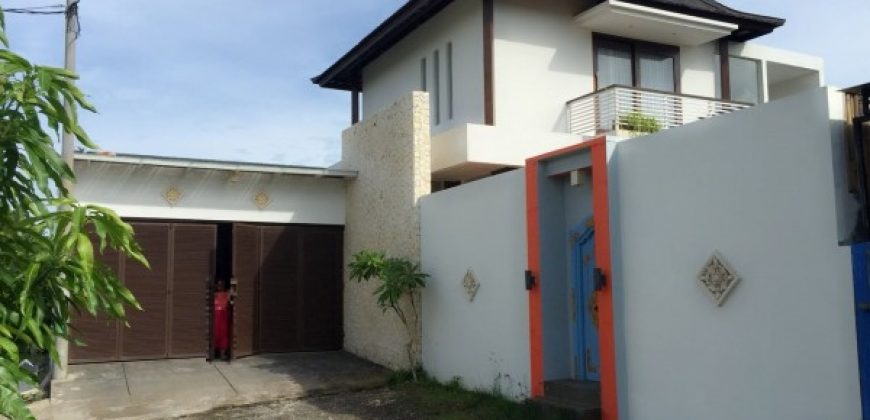 Semi Furnsihed Villa Located at Ungasan