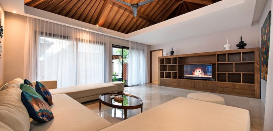 Cliff Front Luxury Villa Located In Nusa Dua